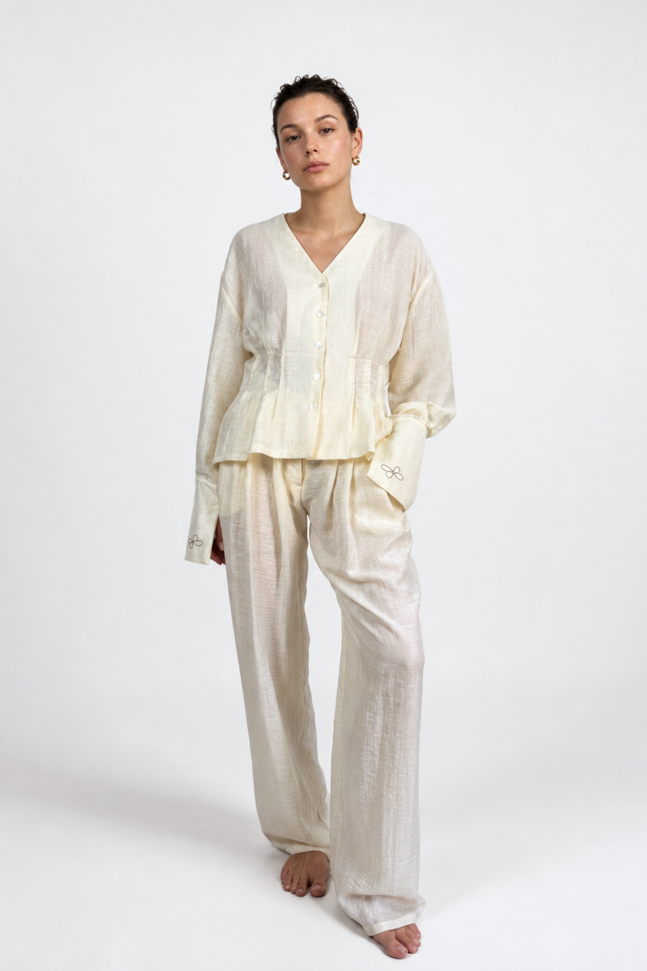 Victoria Nohavice Pearl Shimmer