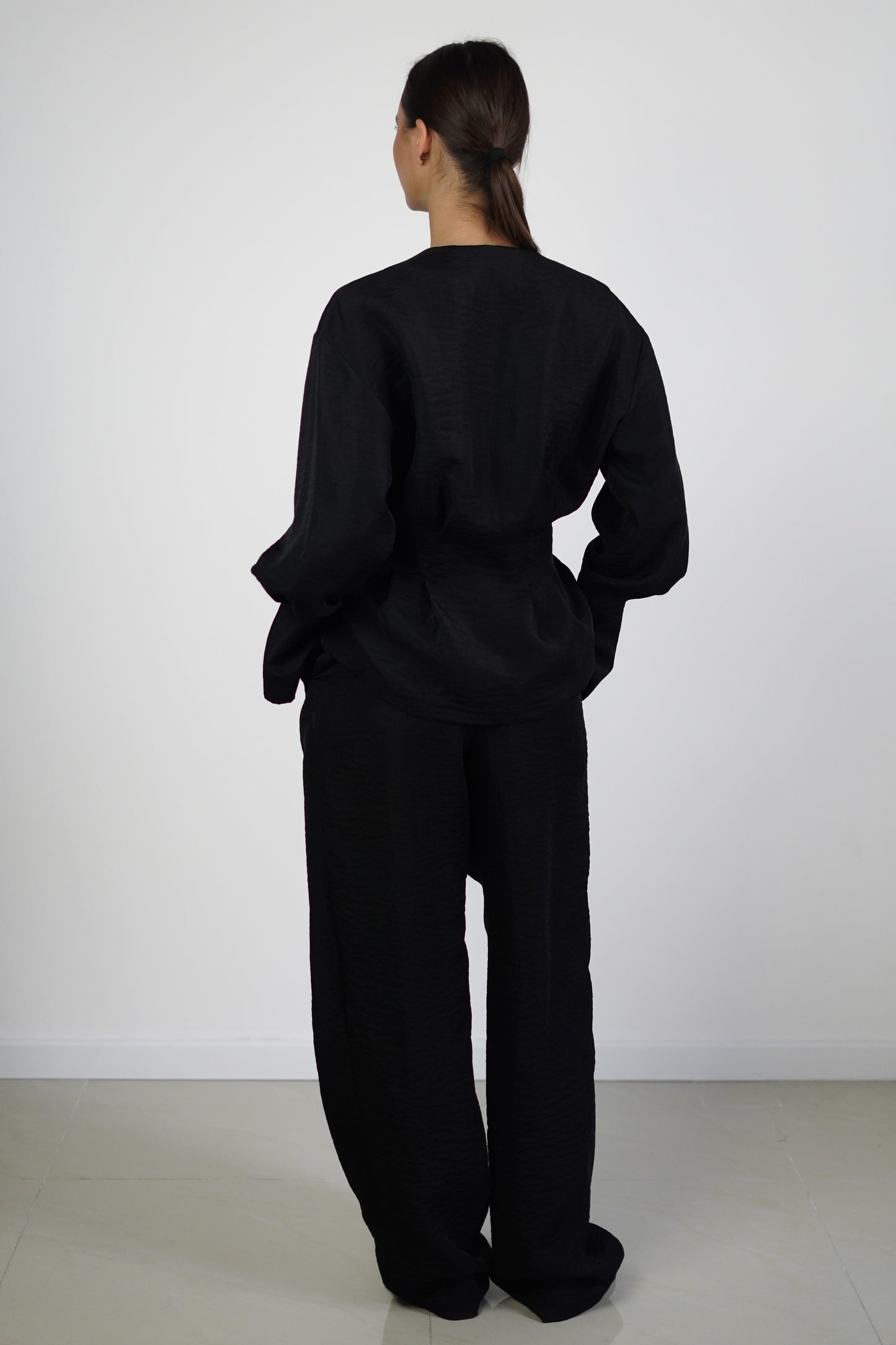 Victoria Blouse Shimmery Black