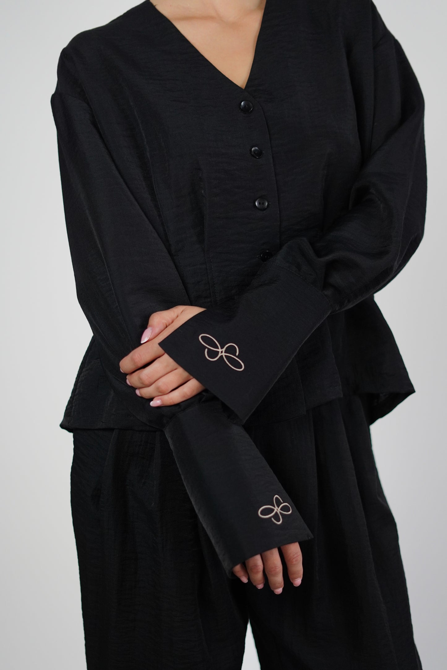 Victoria Blouse Shimmery Black
