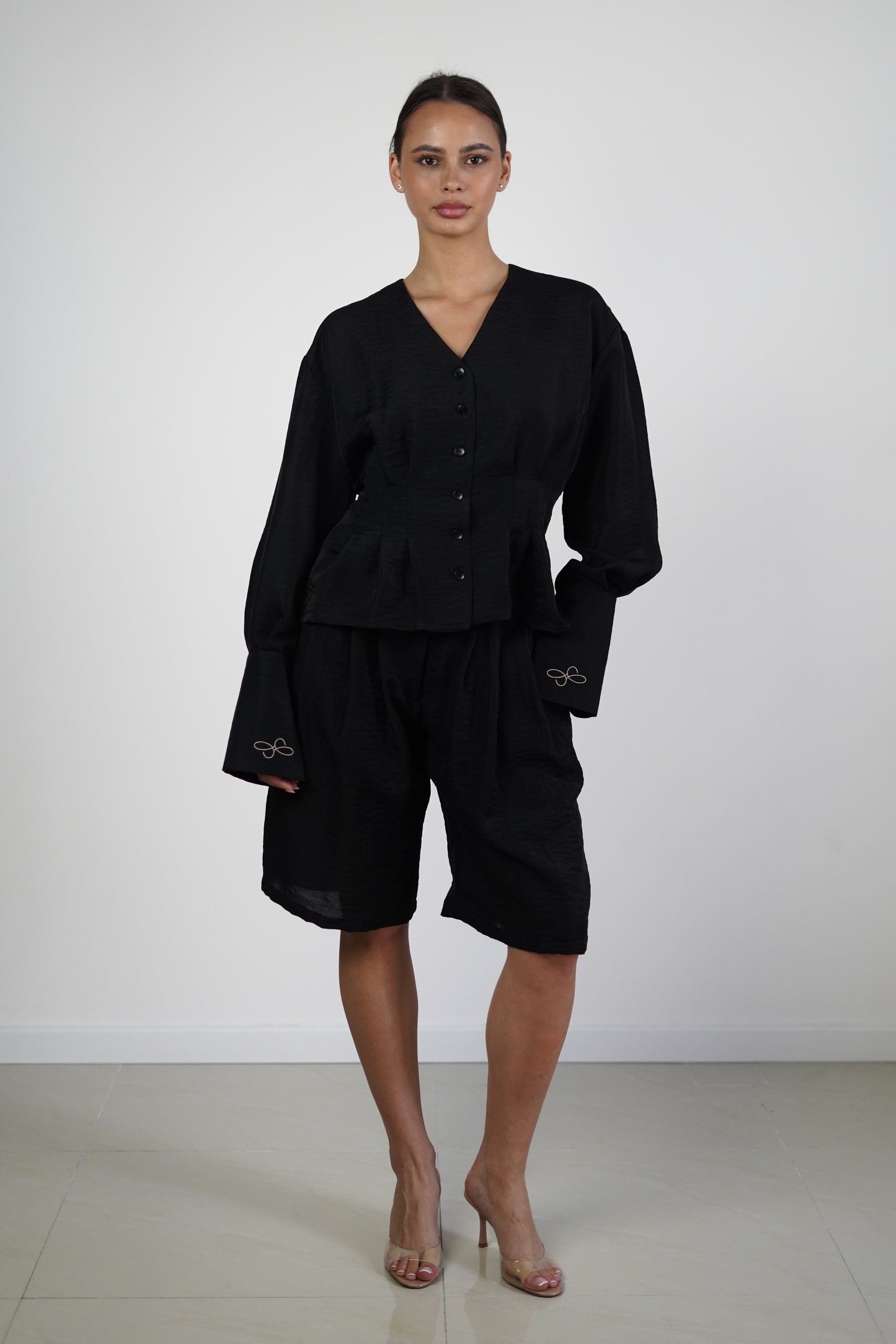 Victoria Bermuda Shorts Black
