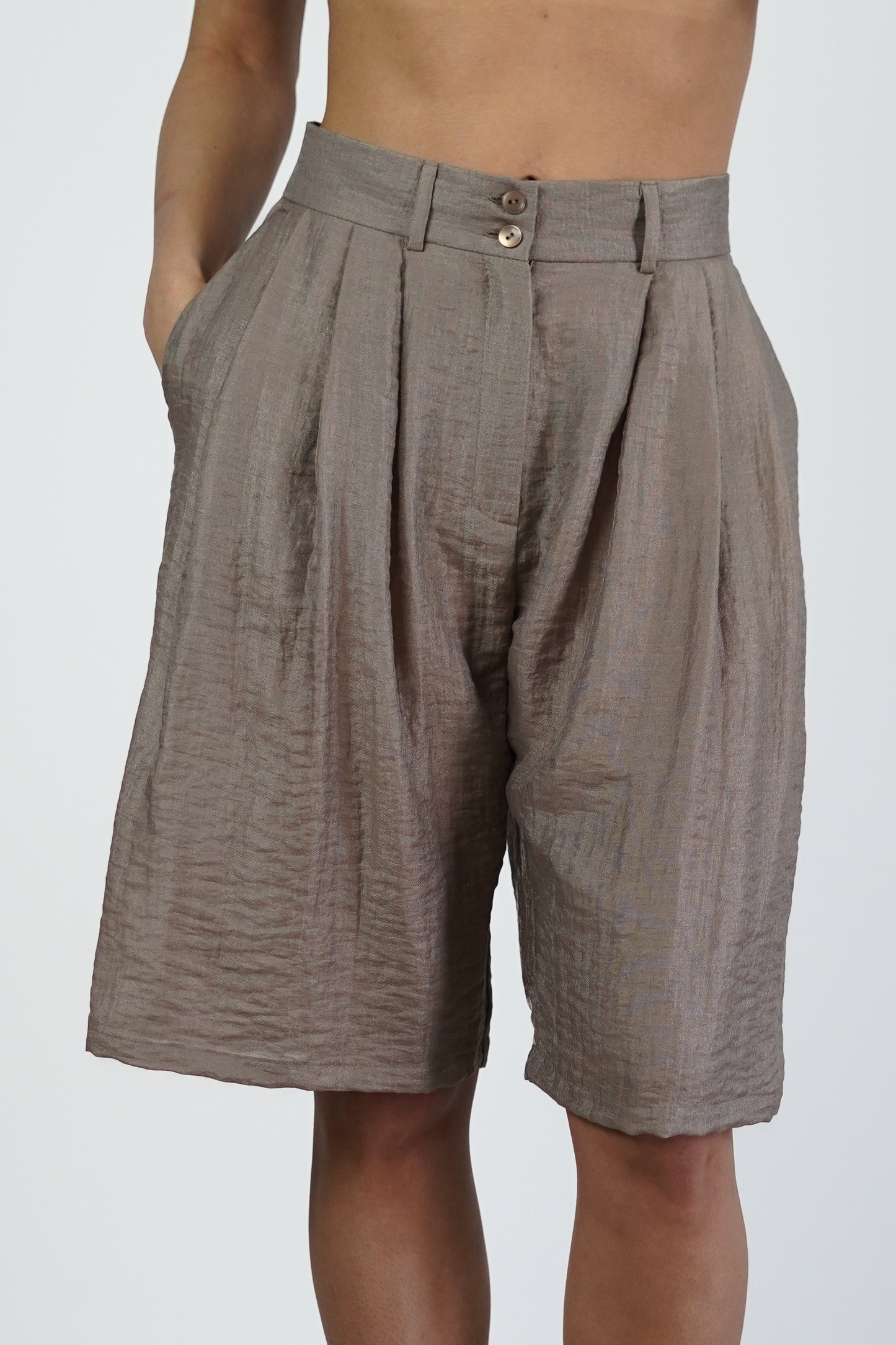 Victoria Bermuda Shorts Dark Sand
