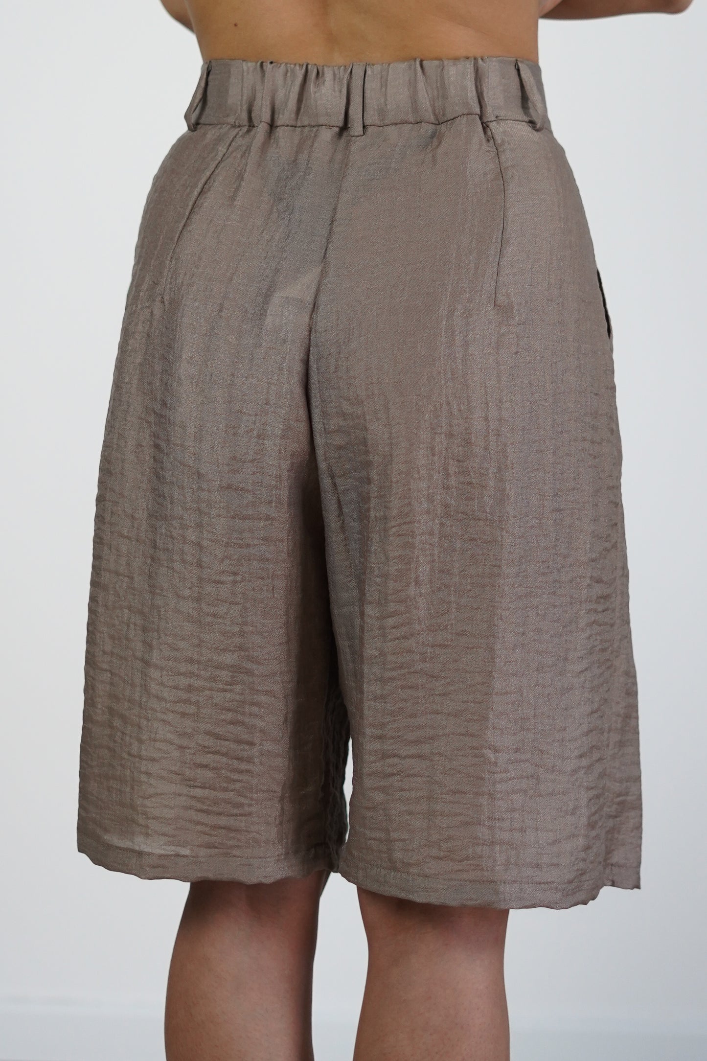 Victoria Bermuda Shorts Dark Sand